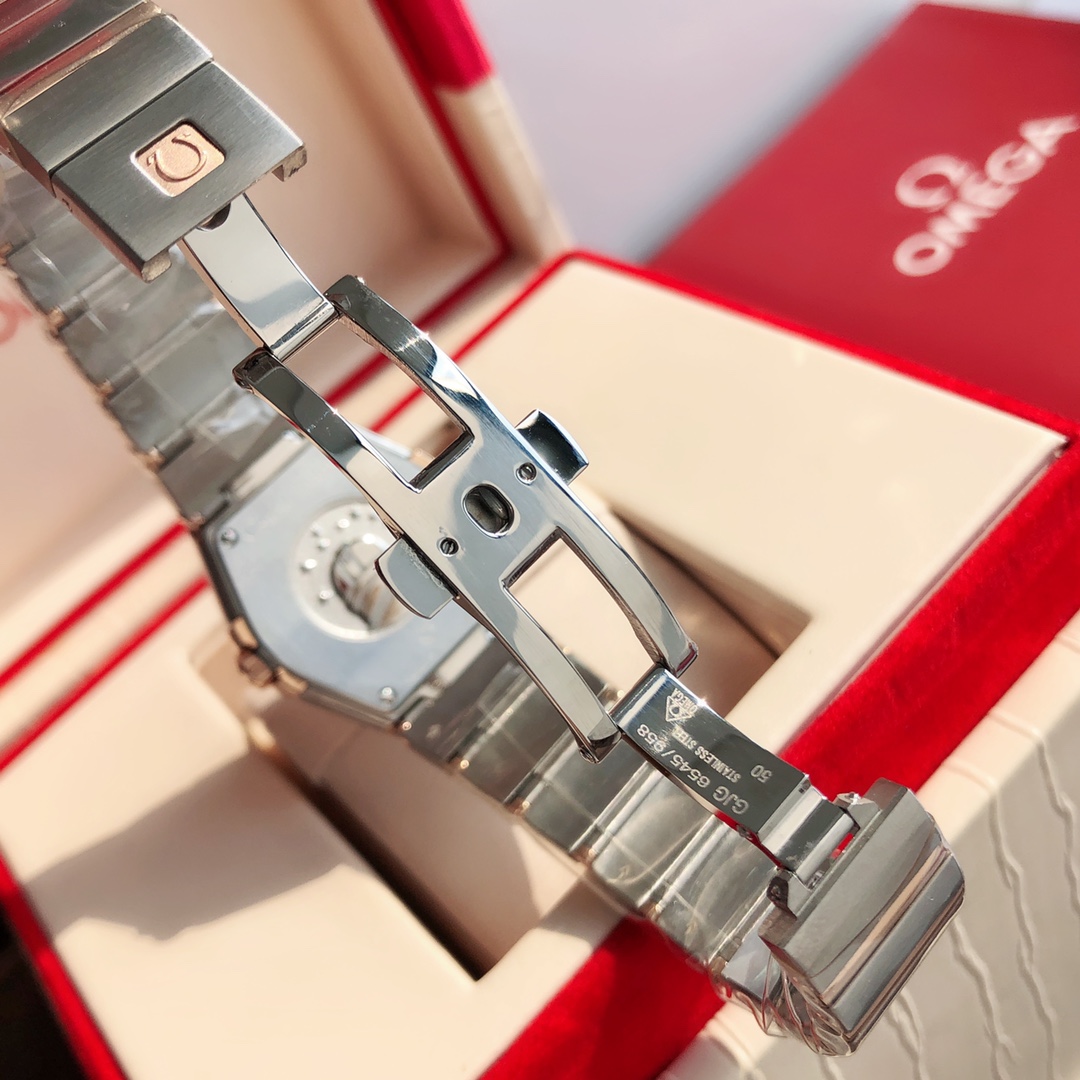 欧米茄星座系列银钻款 最新27mm星座石英腕表 原厂1376机芯 