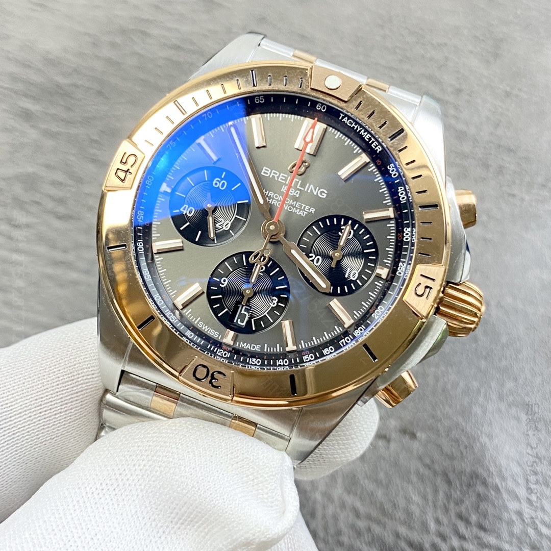 高仿百年灵手表 Chronomat 蝴蝶扣辊珠精钢表链w腕表 BLS出品 