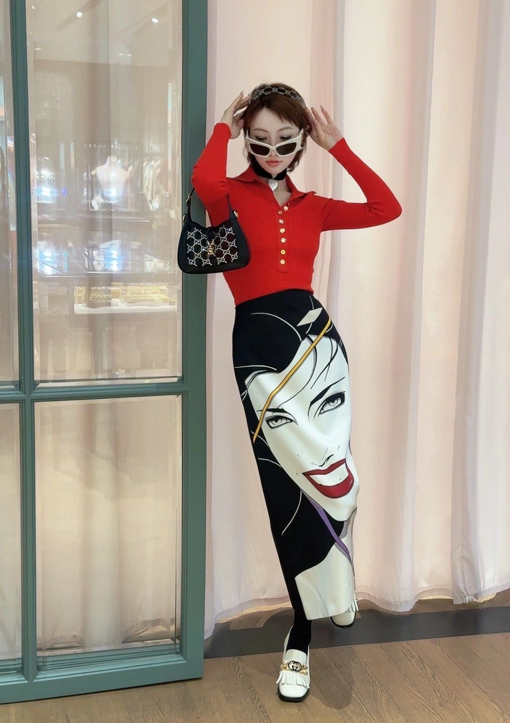 高仿古驰女装 Gucci 古驰全新插画师系列印花半身裙 