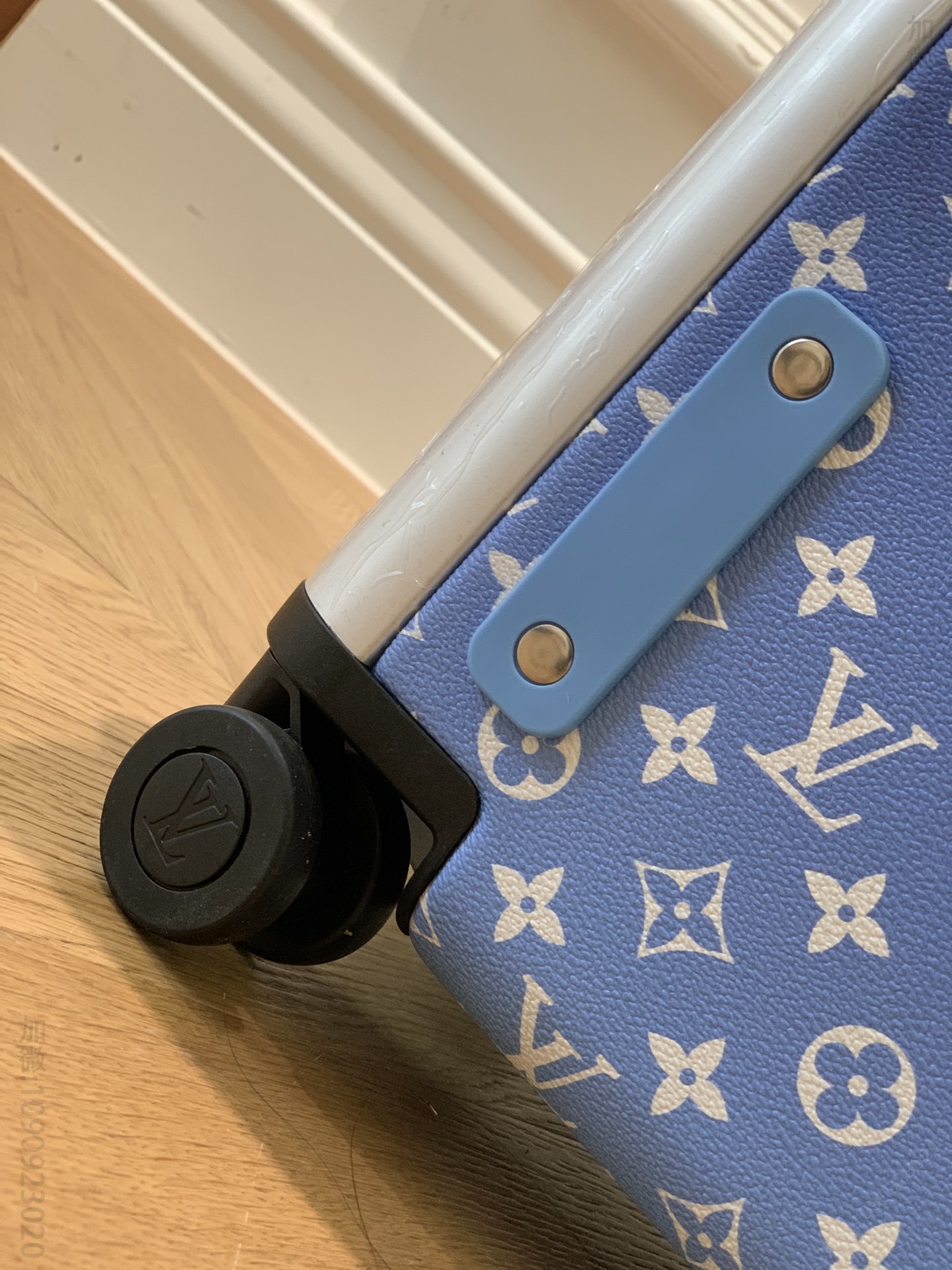 高仿LV旅行箱 LOUIS VUITTON-HORIZON四轮拉杆箱 