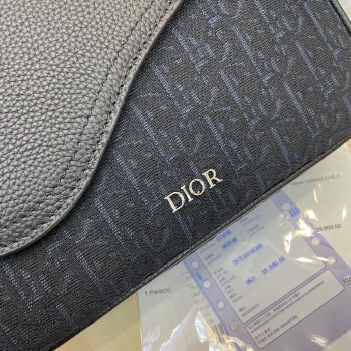 高仿迪奥男包 Dior迪奥专柜新款马鞍包 专柜同款高端男士休闲斜跨包 