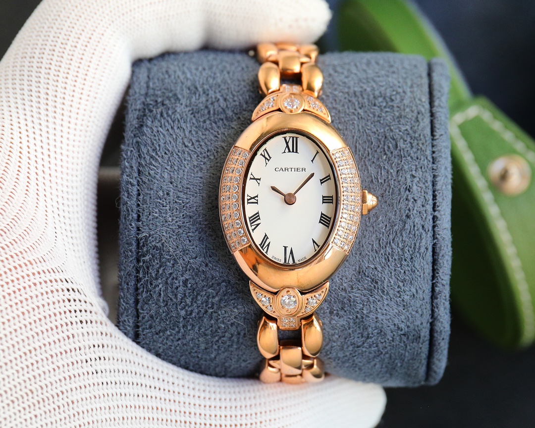 高仿卡地亚女表-Cartier镂空托月盘的卡地亚沙特限量版腕表 