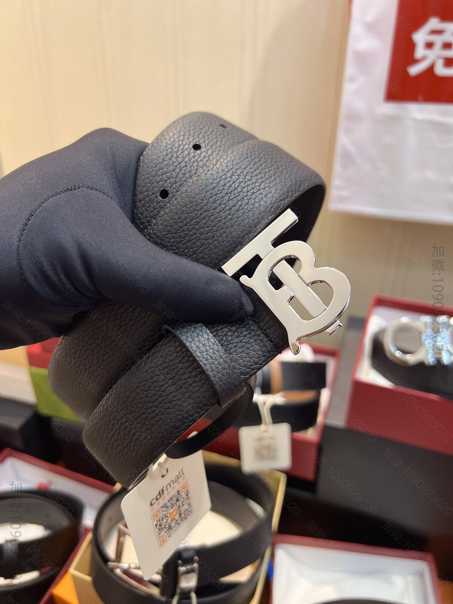 高仿巴宝莉皮带 BURBERRY 巴宝莉原厂皮TB字母扣博柏利腰带 