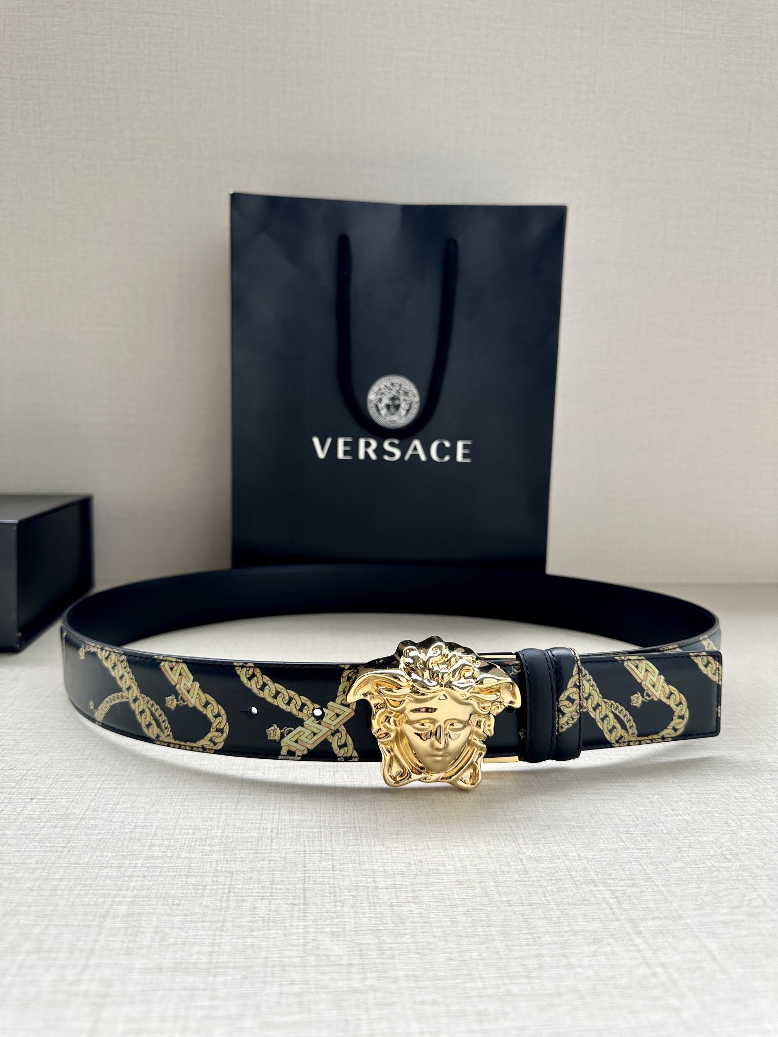 美杜莎皮带 VERSACE（范思哲）Le Pop Classique图案印花皮带 