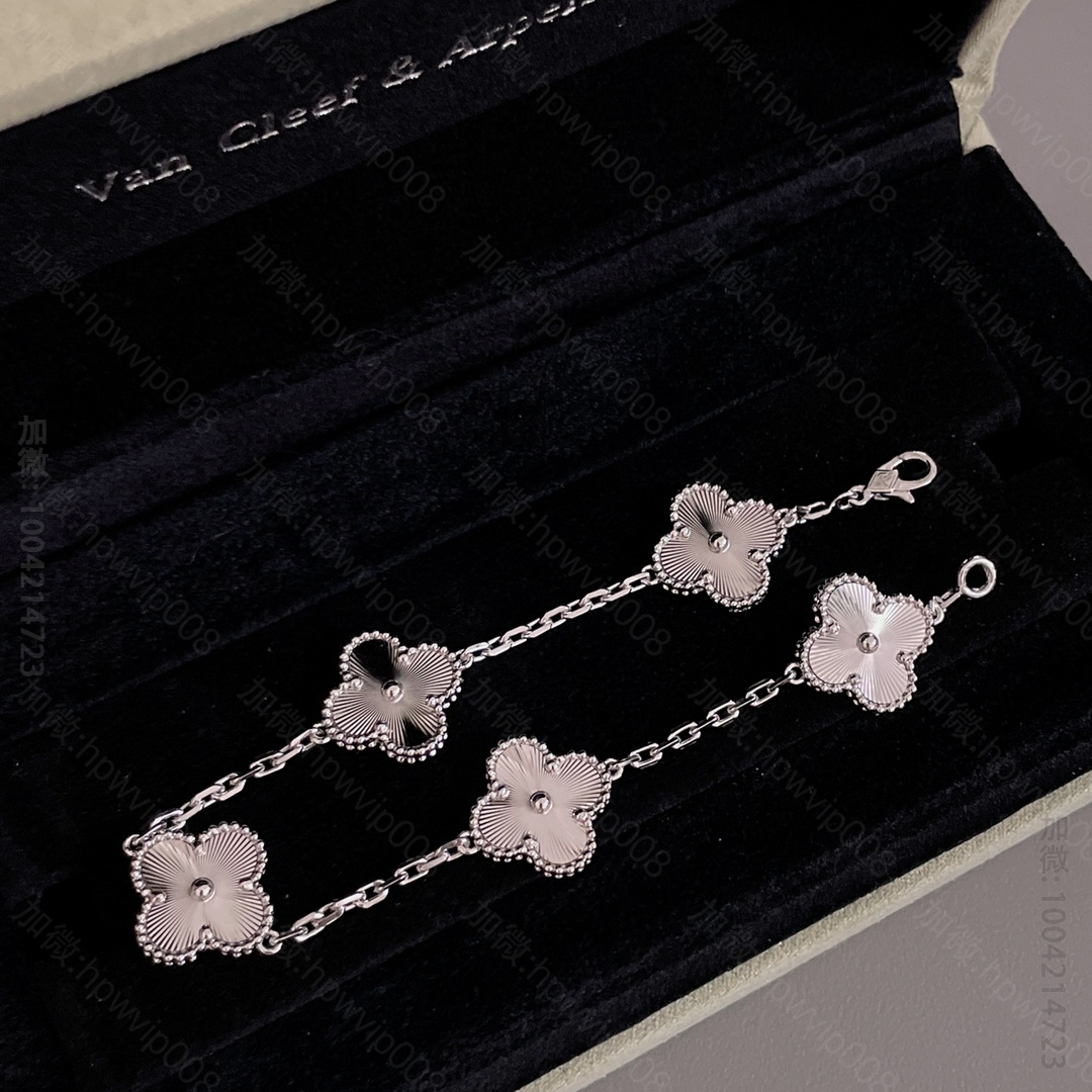 梵克雅宝女士手链 VanCleef&Arpels 梵克雅宝5花天然石手链 