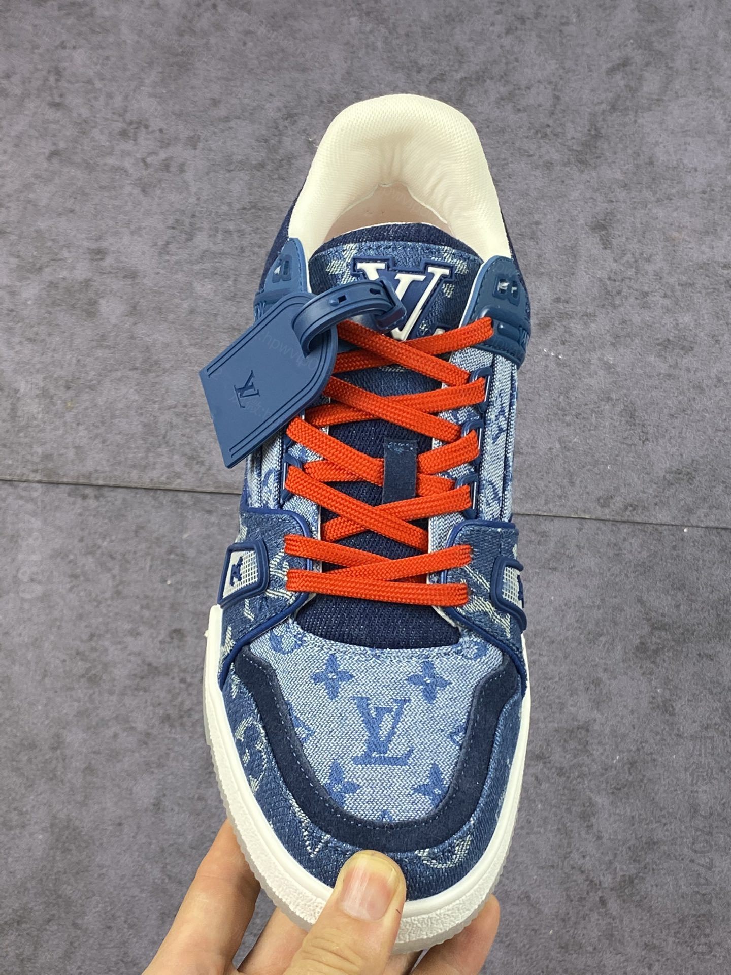 LV运动板鞋 路易威登Louis vuitton Trainer Sneaker Low休闲运动文化百搭篮球板鞋 