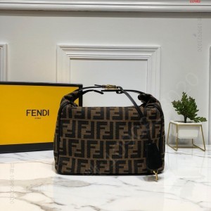 FENDI 芬迪专柜同款vintage中 高仿芬迪包包 精仿芬迪女包 原版芬迪女包 A货芬迪女包 原单芬迪女包