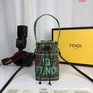 size：18 12 10CM材质：芬迪专 高仿芬迪包包 精仿芬迪女包 原版芬迪女包 A货芬迪女包 原单芬迪女包