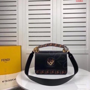KANILOGO手袋中号专柜对版翻盖 高仿芬迪包包 精仿芬迪女包 原版芬迪女...