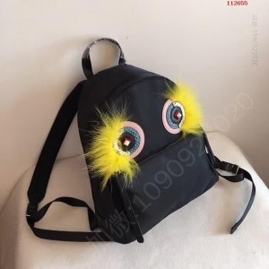 FENDI2017最新时尚走秀双肩背包饰以正 高仿芬迪包包 精仿芬迪女包 原版芬迪女包 A货芬迪女包 原单芬迪女包