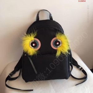 FENDI2017最新时尚走秀双肩背包饰以正 高仿芬迪包包 精仿芬迪女包 原版芬迪女包 A货芬迪女包 原单芬迪女包