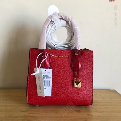 大红MK新款mercer风琴包系列,高仿 高仿MK包包 精仿MK女包 原版MK女包 A货MK女包 原单MK女包