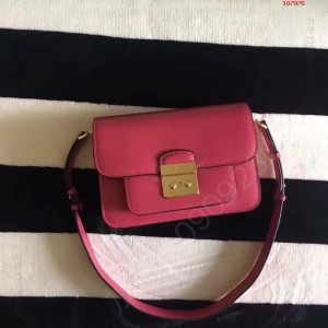 Mk最新大幂幂同款（SloaoEditor 高仿MK包包 精仿MK女包 原版MK女包 A货MK女包 原单MK女包