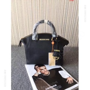 Mk饺子包 Michaelkors官 高仿MK包包 精仿MK女包 原版MK女包 A货MK女包 原单MK女包