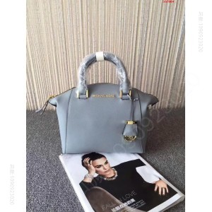 Mk饺子包 Michaelkors官 高仿MK包包 精仿MK女包 原版MK女包 A货MK女包 原单MK女包