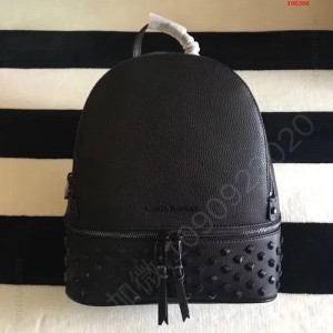 背包mk双肩包经典永不过时每年过年的时候背 高仿MK包包 精仿MK女包 原版MK女包 A货MK女包 原单MK女包