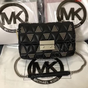 MichaelKors小香款菱格刺绣链 高仿MK包包 精仿MK女包 原版MK女包 A货MK女包 原单MK女包