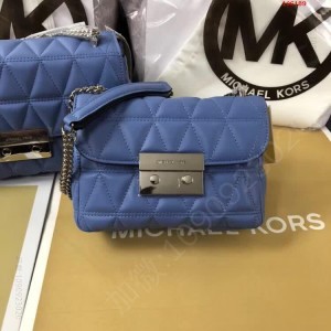 MK新款纯原V字形小香风中小号链条包黑色 高仿MK包包 精仿MK女包 原版MK女包 A货MK女包 原单MK女包