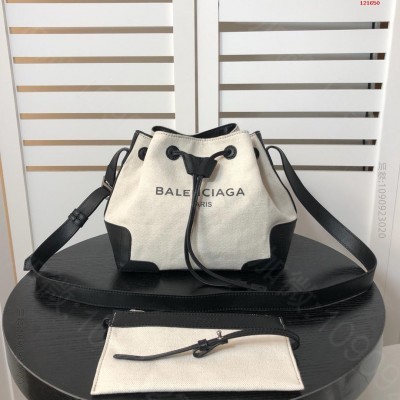 巴黎世家BALENCIAGA帆布水桶包,高仿 高仿巴黎世家包包 精仿巴黎世家...