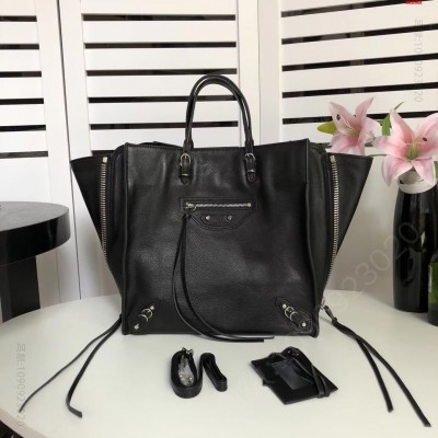 巴黎世家Balenciaga蝙蝠包/金边款 高仿巴黎世家包包 精仿巴黎世家女包 原版巴黎世家女包 A货巴黎世家女包 原单巴黎世家女包