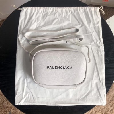 巴黎世家BALENCIAGAEVERYD 高仿巴黎世家包包 精仿巴黎世家女包 原版巴黎世家女包 A货巴黎世家女包 原单巴黎世家女包