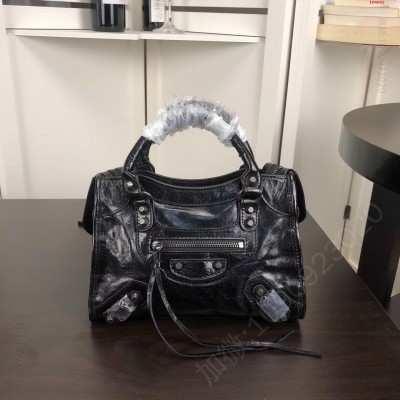 BALENCIAGA巴黎世家经典机车 高仿巴黎世家包包 精仿巴黎世家女包 原版巴黎世家女包 A货巴黎世家女包 原单巴黎世家女包