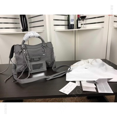 银边款式BALENCIAGA巴黎世家 高仿巴黎世家包包 精仿巴黎世家女包 原版巴黎世家女包 A货巴黎世家女包 原单巴黎世家女包