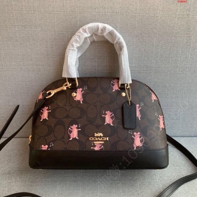 coach蔻驰女士新款鼠年限定款单肩贝 高仿蔻驰包包 精仿蔻驰女包 原版蔻驰女包 A货蔻驰女包 原单蔻驰女包