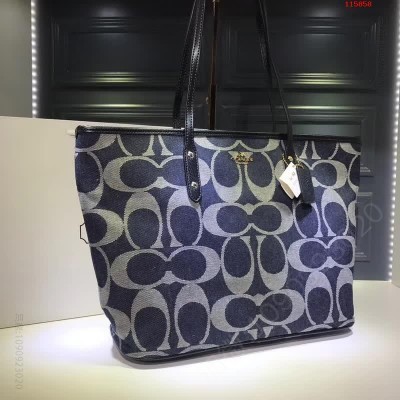 COACH2023专柜新款英伦格调拉 高仿蔻驰包包 精仿蔻驰女包 原版蔻驰女包 A货蔻驰女包 原单蔻驰女包
