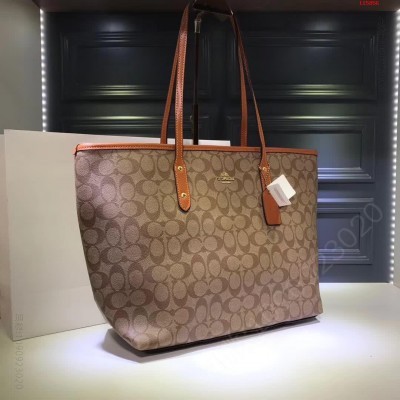 COACH2023专柜新款英伦格调拉 高仿蔻驰包包 精仿蔻驰女包 原版蔻驰女包 A货蔻驰女包 原单蔻驰女包