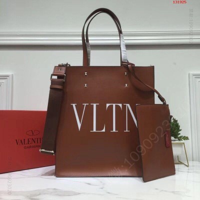 Valentino 华伦天奴新款彩印购物袋 高仿华伦天奴包包 精仿华伦天奴女包 原版华伦天奴女包 A货华伦天奴女包 原单华伦天奴女包
