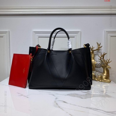 大号 Valentino 华伦天奴专柜新品 高仿华伦天奴包包 精仿华伦天奴女包 原版华伦天奴女包 A货华伦天奴女包 原单华伦天奴女包