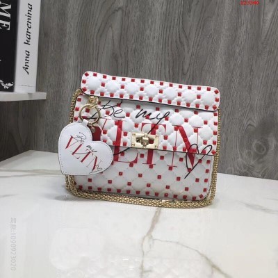 彩印 Valentino 华伦天奴专柜新款范 高仿华伦天奴包包 精仿华伦天奴女包 原版华伦天奴女包 A货华伦天奴女包 原单华伦天奴女包
