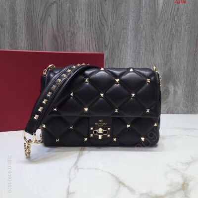 Valentino 华伦天奴专柜新品发售， 高仿华伦天奴包包 精仿华伦天奴女包 原版华伦天奴女包 A货华伦天奴女包 原单华伦天奴女包