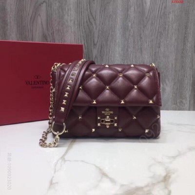 Valentino 华伦天奴专柜新品发售， 高仿华伦天奴包包 精仿华伦天奴女包 原版华伦天奴女包 A货华伦天奴女包 原单华伦天奴女包