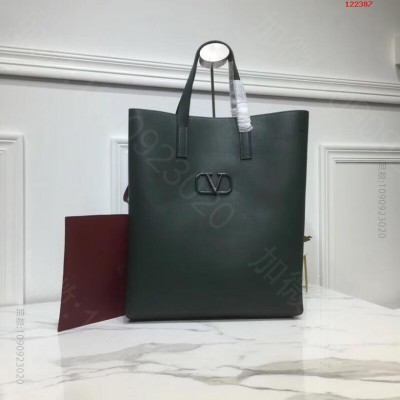 Valentino 华伦天奴专柜新款Ga 高仿华伦天奴包包 精仿华伦天奴女包...