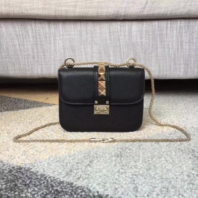 Valentino 华伦天奴专柜新款豆腐包 高仿华伦天奴包包 精仿华伦天奴女包 原版华伦天奴女包 A货华伦天奴女包 原单华伦天奴女包