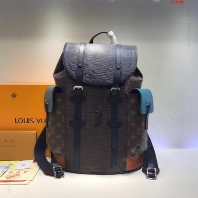 CHRISTOPHER小号双肩包 高仿LV男包 原版LV男包 A货LV男包