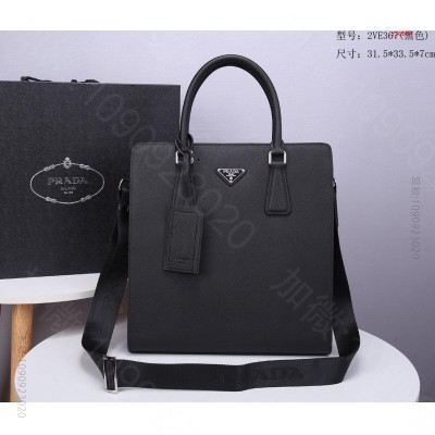 品牌名称 ：PRADA/普拉达 产品规格 高仿普拉达包包 精仿普拉达男包 原...