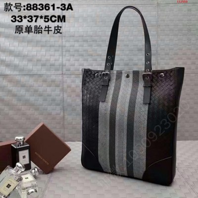 新款，原单胎牛皮，Aquatre手提袋,高仿 高仿宝缇嘉包包 精仿宝缇嘉男包 原版宝缇嘉男包 A货宝缇嘉男包 原单宝缇嘉男包