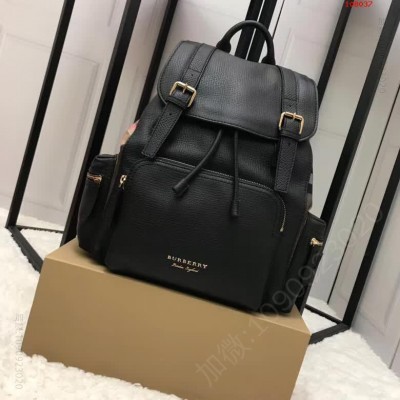 B家顶级原单 TheRucksack 高仿巴宝莉包包 精仿巴宝莉男包 原版巴宝莉男包 A货巴宝莉男包 原单巴宝莉男包