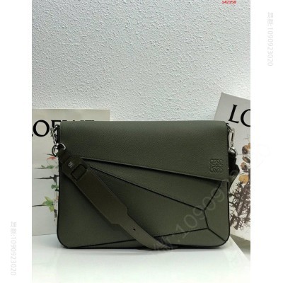 LOEWE罗意威专柜新款Puzzle 高仿罗意威包包 精仿罗意威男包 原版罗意威男包 A货罗意威男包 原单罗意威男包