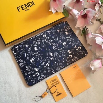 FENDI手包简介：17年春夏季最新手包， 高仿芬迪女士钱包 精仿芬迪手抓包 原版芬迪钱夹 A货芬迪钱包 原单经典款芬迪钱包
