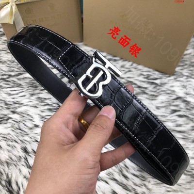 巴宝莉高端男士腰带双面头层小牛皮顶级品 哪里有卖高仿巴宝莉皮带 精仿巴宝莉皮...