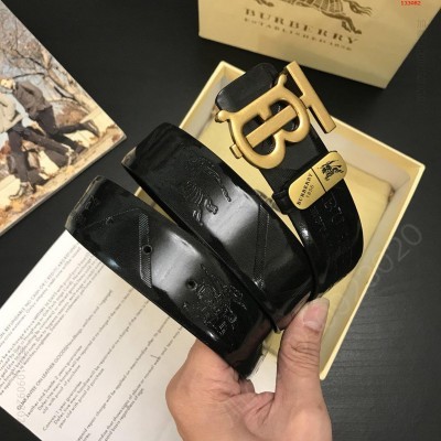 巴博利官网同步高端专供货配专柜包装原单品质 哪里有卖高仿巴宝莉皮带 精仿巴宝莉皮带 原版巴宝莉皮带 A货巴宝莉皮带 原单巴宝莉皮带