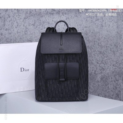 专柜正品有售顶级原单质量保修三年Dior 哪里有卖高仿迪奥背包 精仿迪奥双肩包 原版迪奥双肩包 A货迪奥双肩包 原单迪奥双肩包