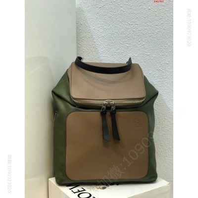 Loewe罗意威专柜新款双肩包颜色绿 哪里有卖高仿罗意威背包 精仿罗意威双肩包 原版罗意威双肩包 A货罗意威双肩包 原单罗意威双肩包