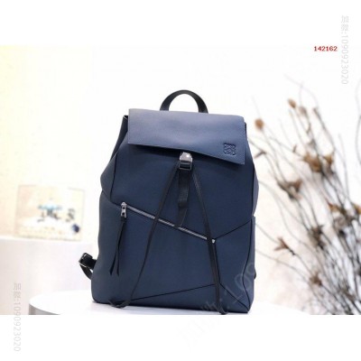 LOEWE罗意威专柜新款Puzzle 哪里有卖高仿罗意威背包 精仿罗意威双肩包 原版罗意威双肩包 A货罗意威双肩包 原单罗意威双肩包