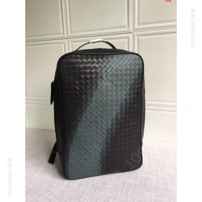 原版胎牛尺寸263816此款背包配以 哪里有卖高仿BV背包 精仿BV双肩包 原版BV双肩包 A货BV双肩包 原单BV双肩包