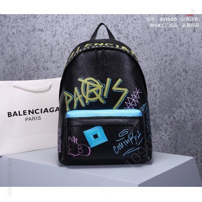 专柜正品有售顶级原单质量BALENCIA 哪里有卖高仿巴黎世家背包 精仿巴黎世家双肩包 原版巴黎世家双肩包 A货巴黎世家双肩包 原单巴黎世家双肩包